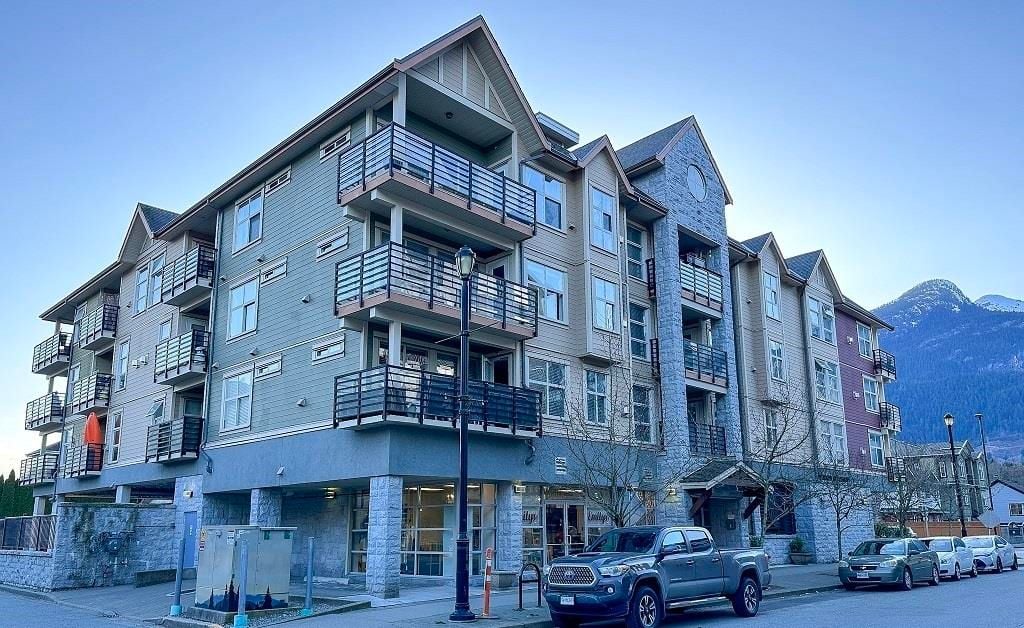 1310 Victoria St, #401