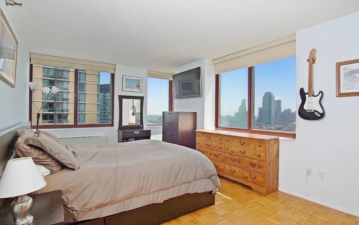 4-74 48th Avenue #27F