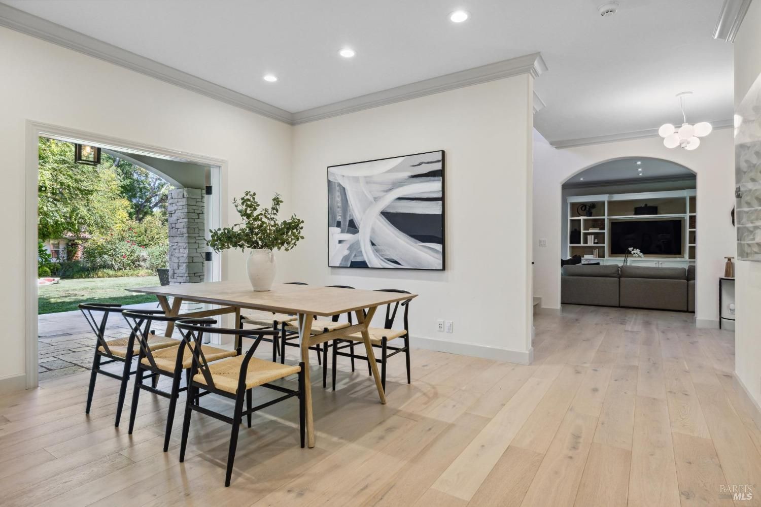 10 Tarry Rd