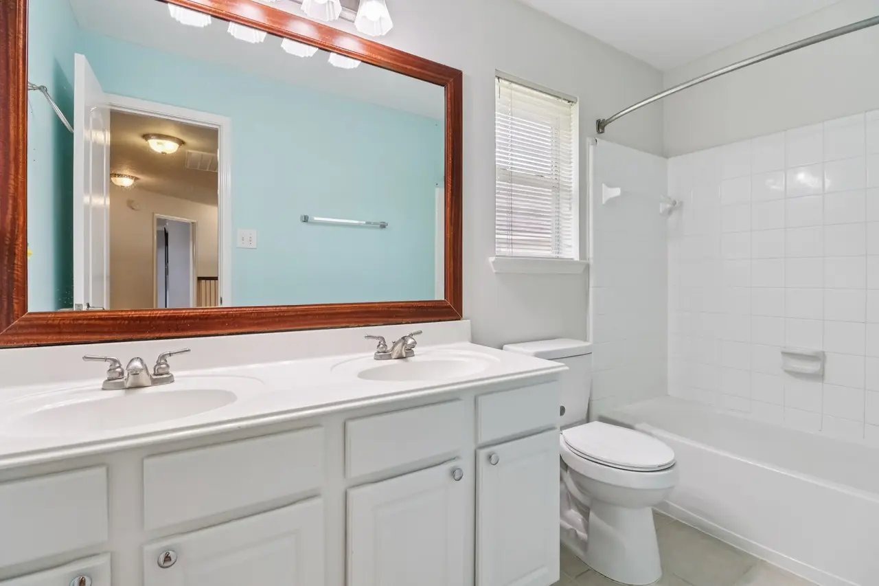 4106 Freedom Tree Dr