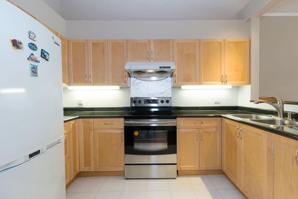 304-8660 Jones Rd