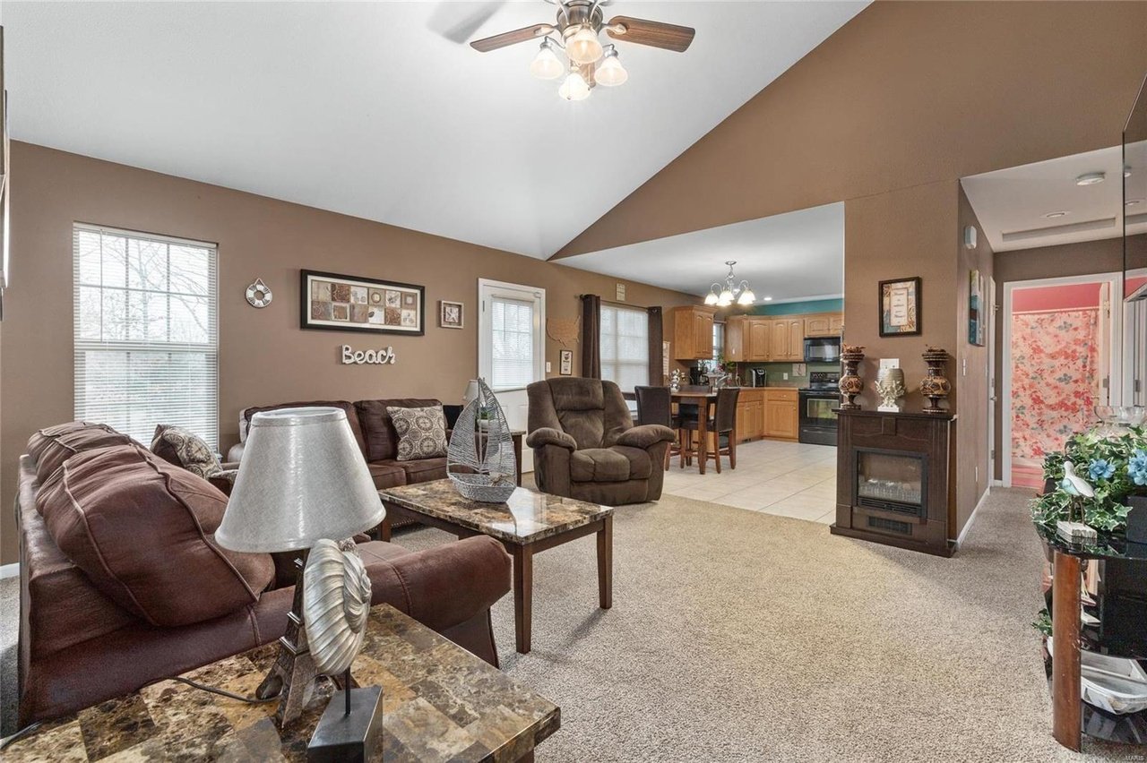 23386 Righteous Ln
