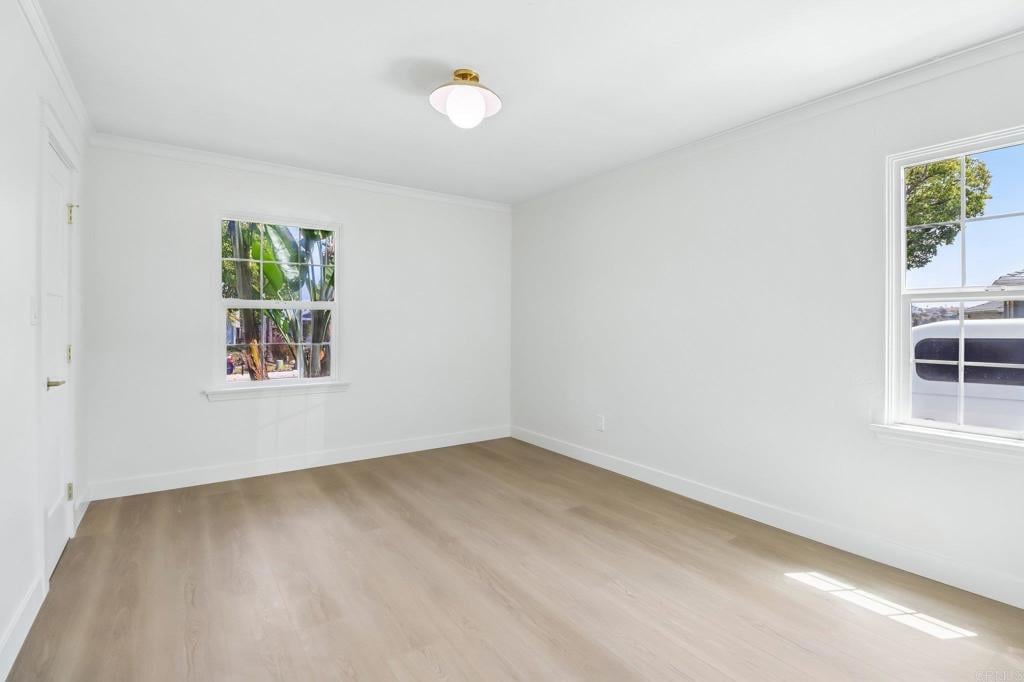 4985 Lucille Dr