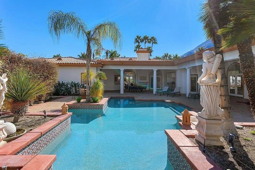 Blissful Palazzo
