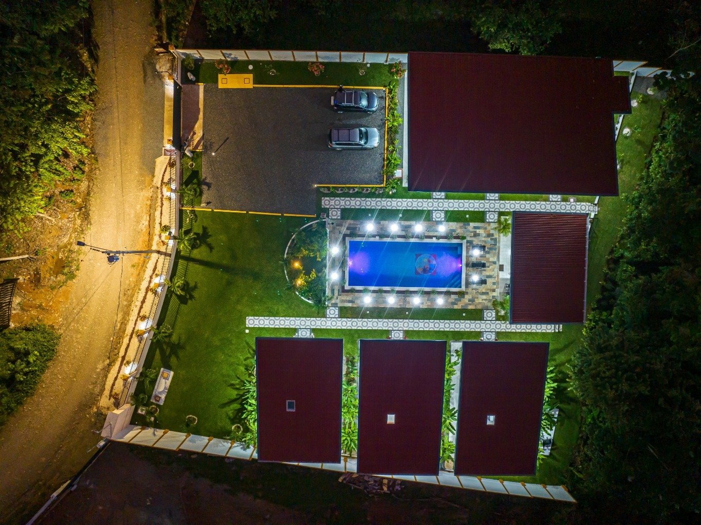 Incredible turnkey investment opportunity, 3 Rental villas, and a 2 Bedroom Home with a large pool.