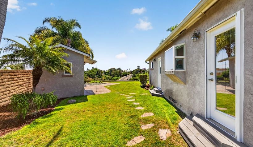3081 Dow Pl, San Diego, CA 92117
