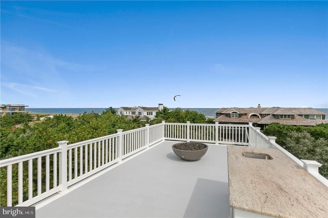 25 Long Beach Blvd, #A