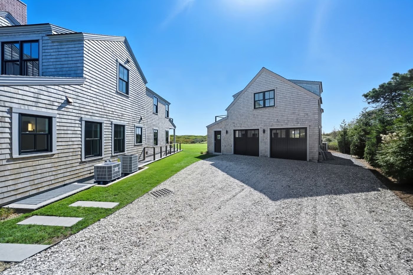 51 Weweeder Avenue