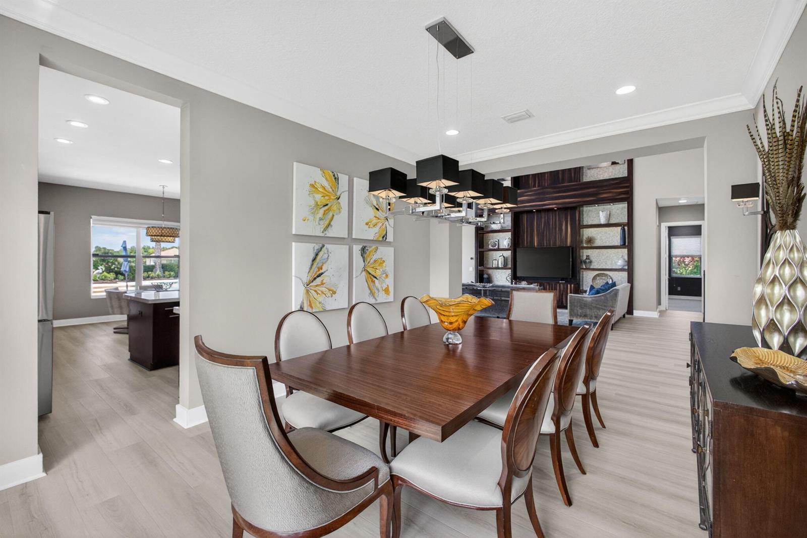 11135 Lynwood Palm Way