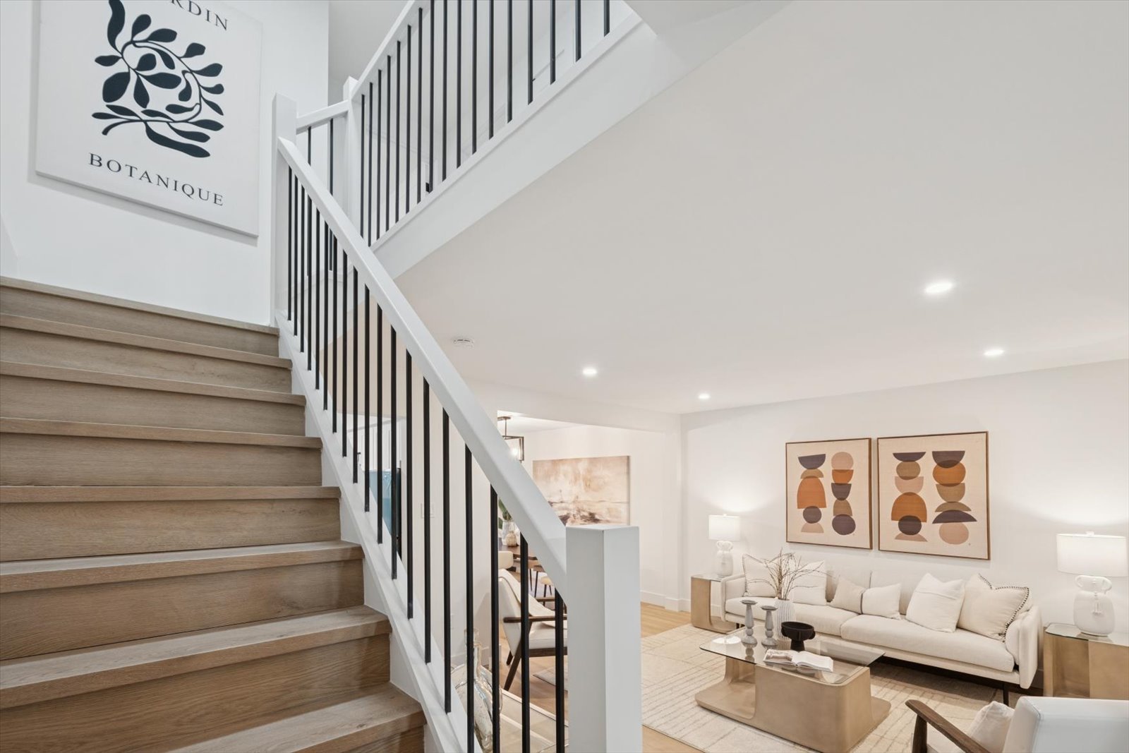 62 Pepperell Cres
