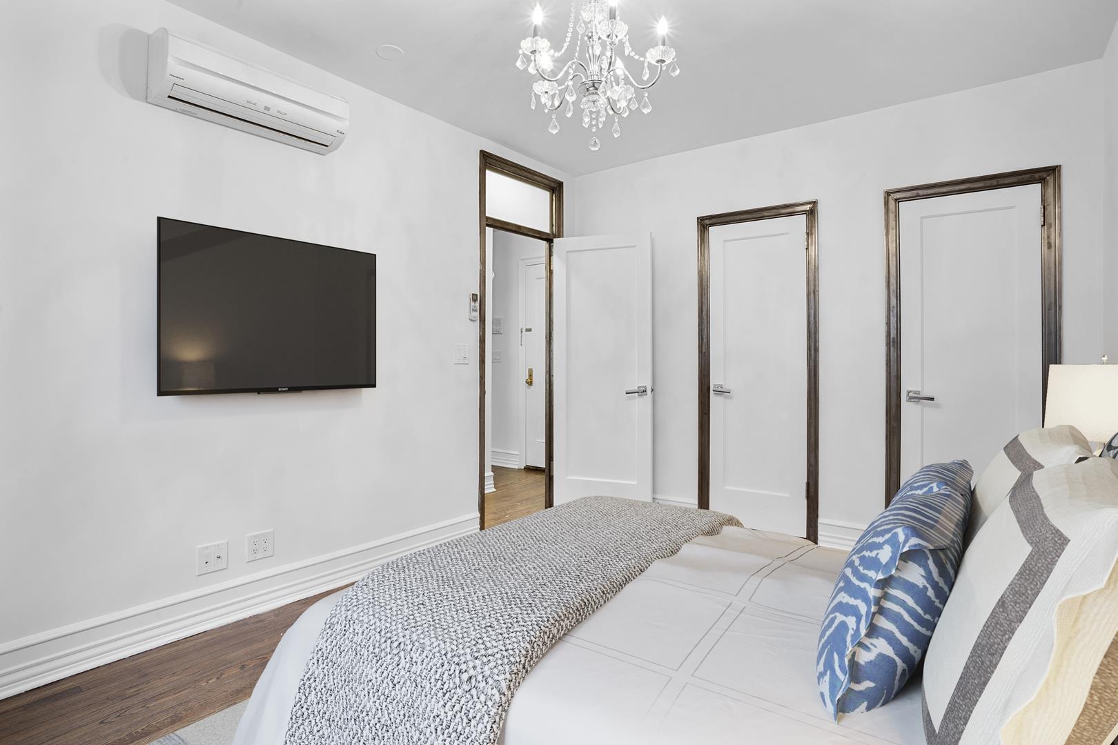 102 West 79th Street, Apt 3-A