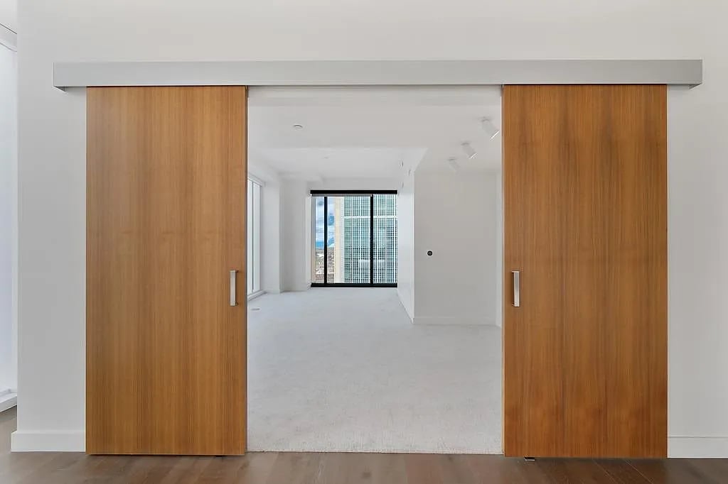 500 J St #1701