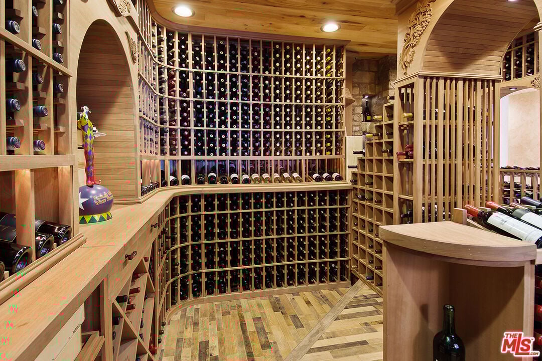 Solis Crest, Broad Beach Rd, 90265