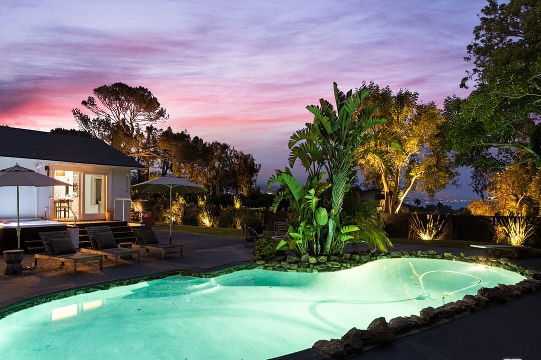 Echelon Pavilion, Grayfox St, 90265