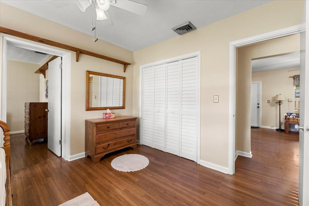 404 NE 11th Ave