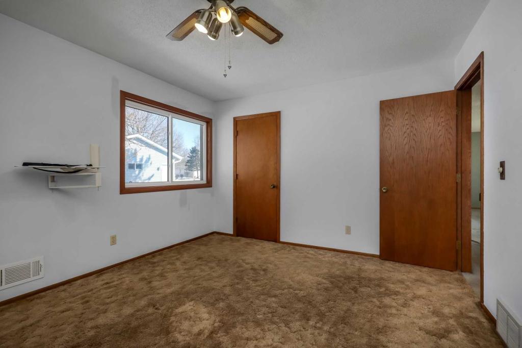 1741 Davenport Ave