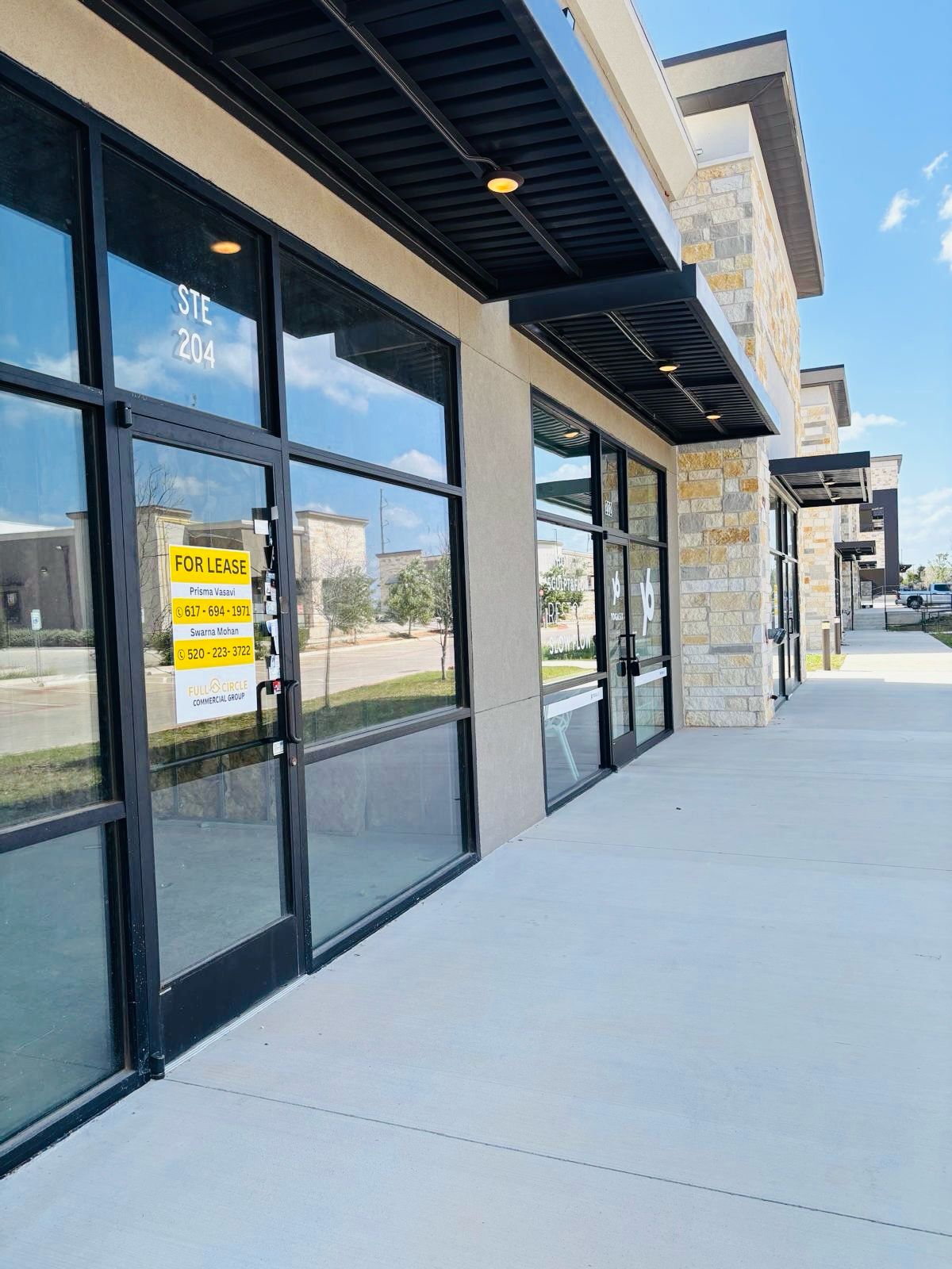 Reagan Crossing Unit # 204