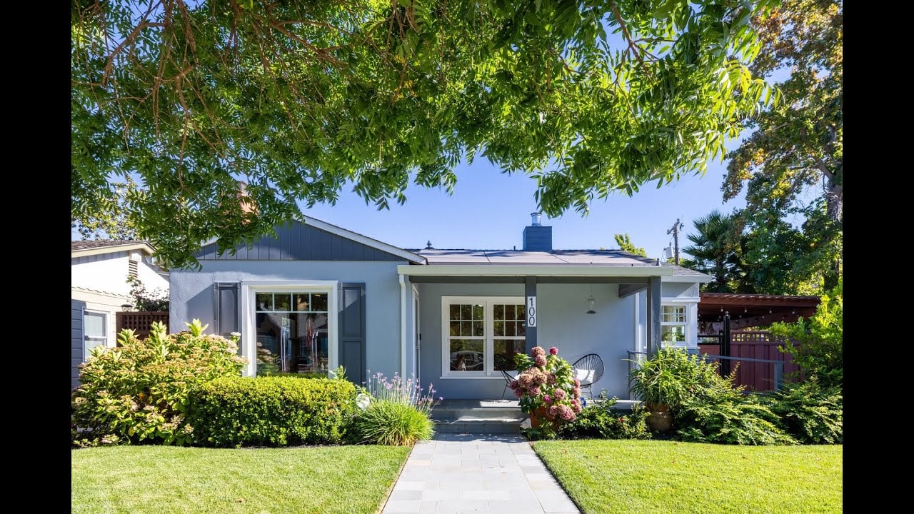 100 Covington Open Concept Home in Sheffield Village/Oakland