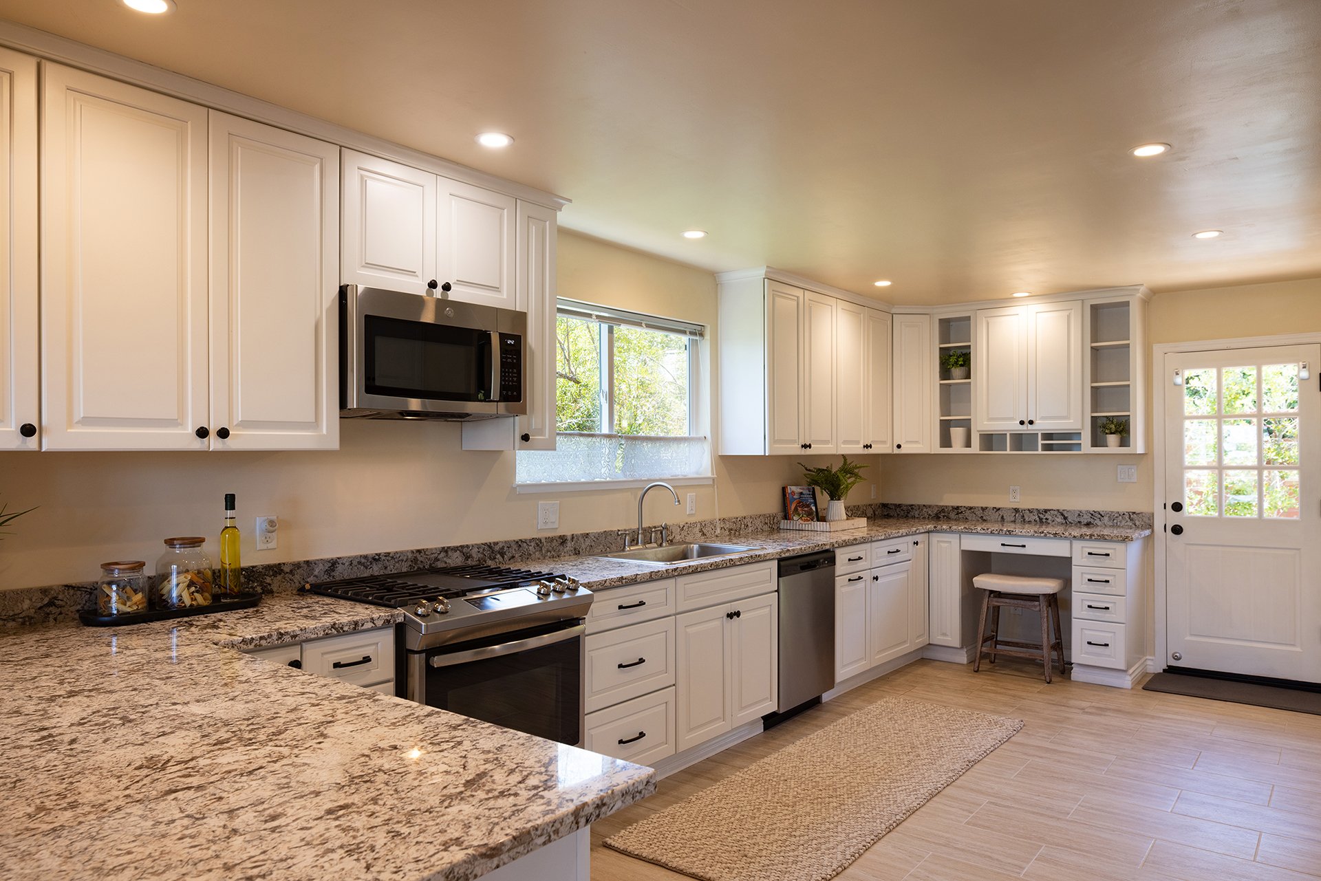 Monterey Living with Bay Views