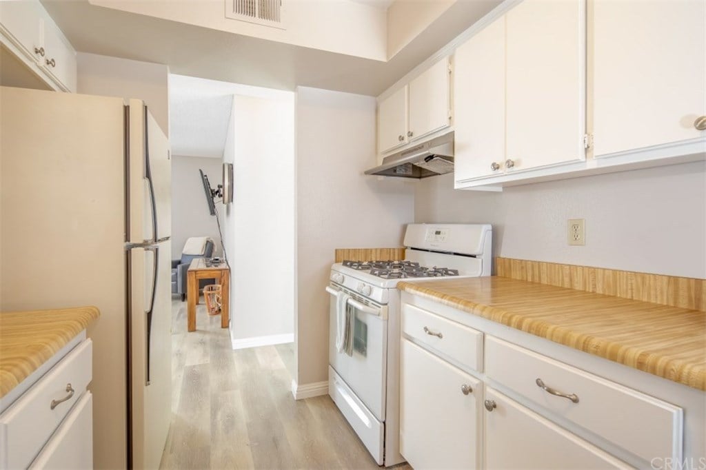 25584 Via Cresta #14