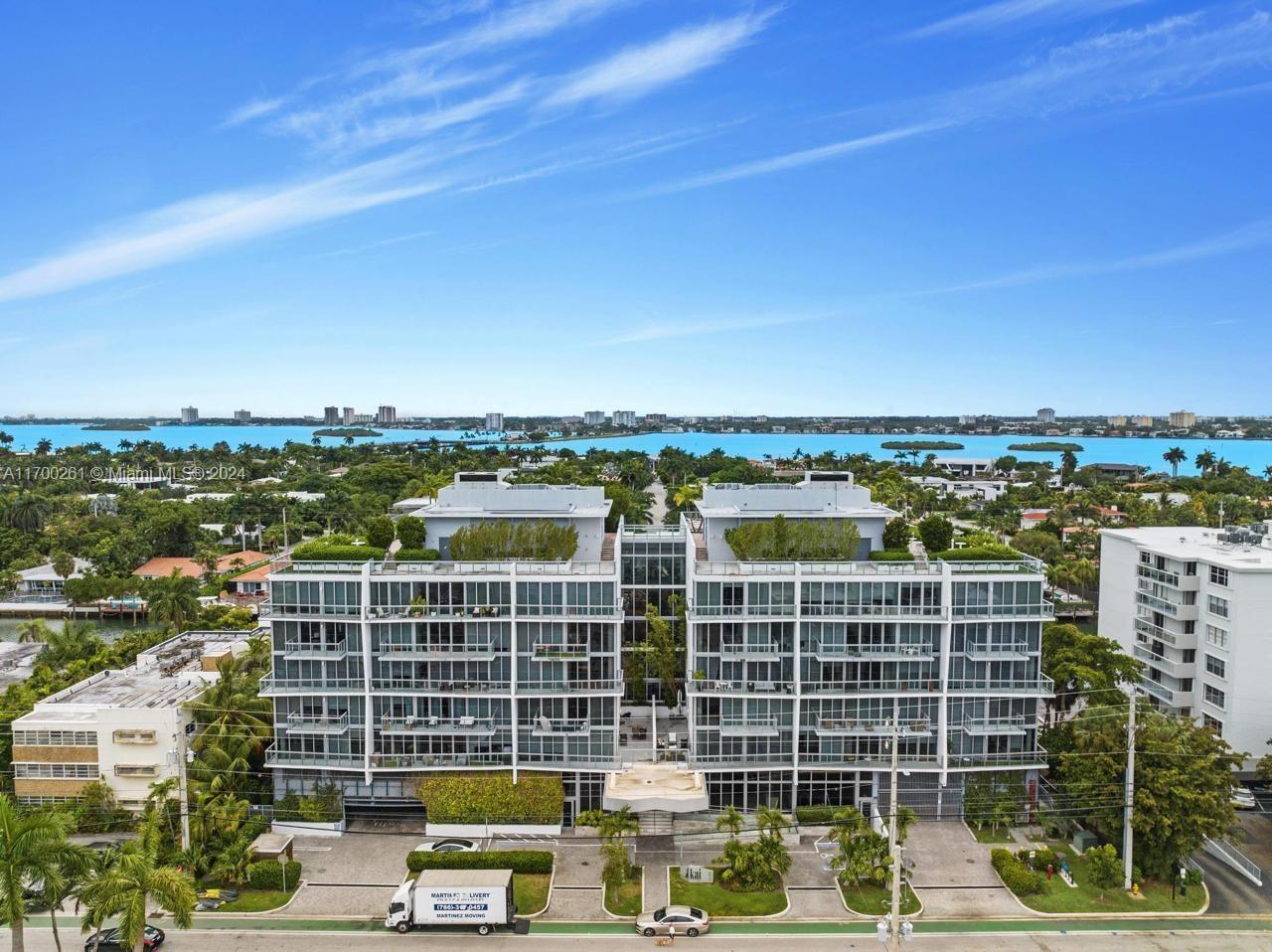 9940 W Bay Harbor Dr #5ES