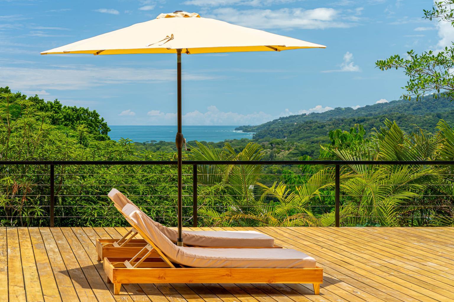 Gorgeous Hacienda-Style Home in Uvita with Ocean Views & in a Fantastic Location!!