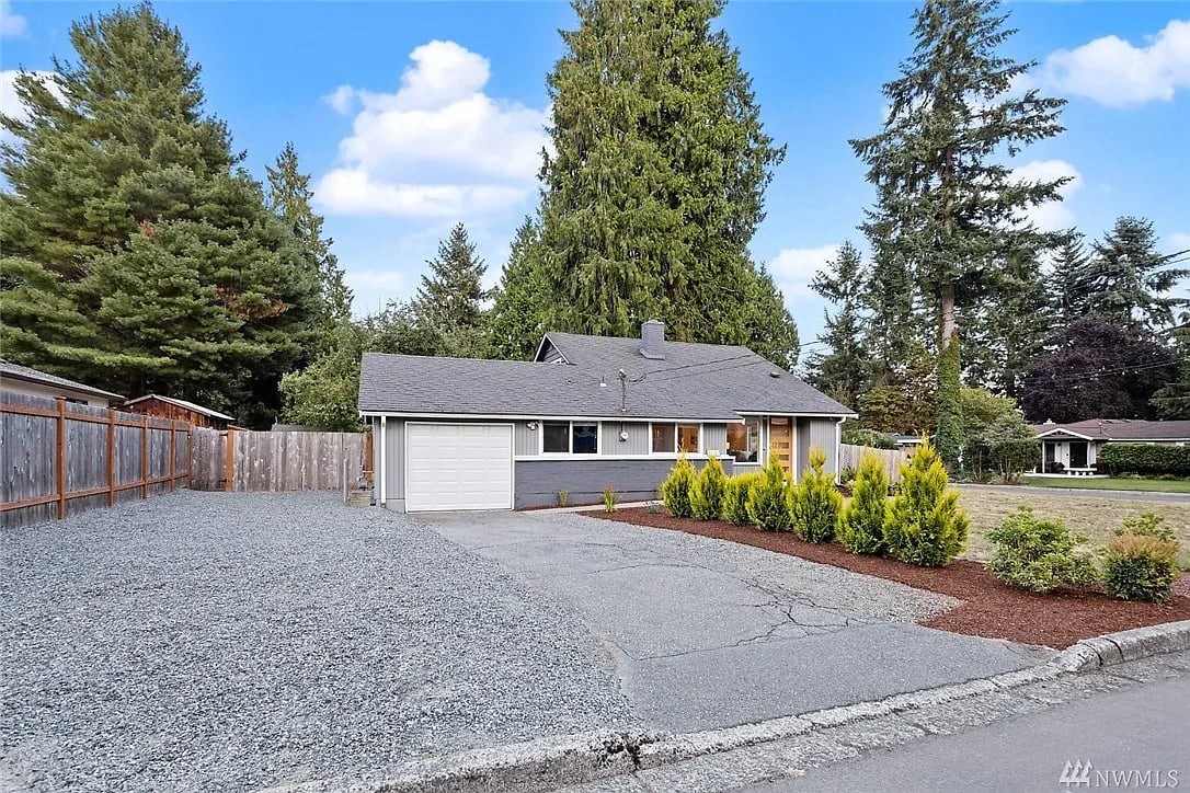 12208 96th Pl NE