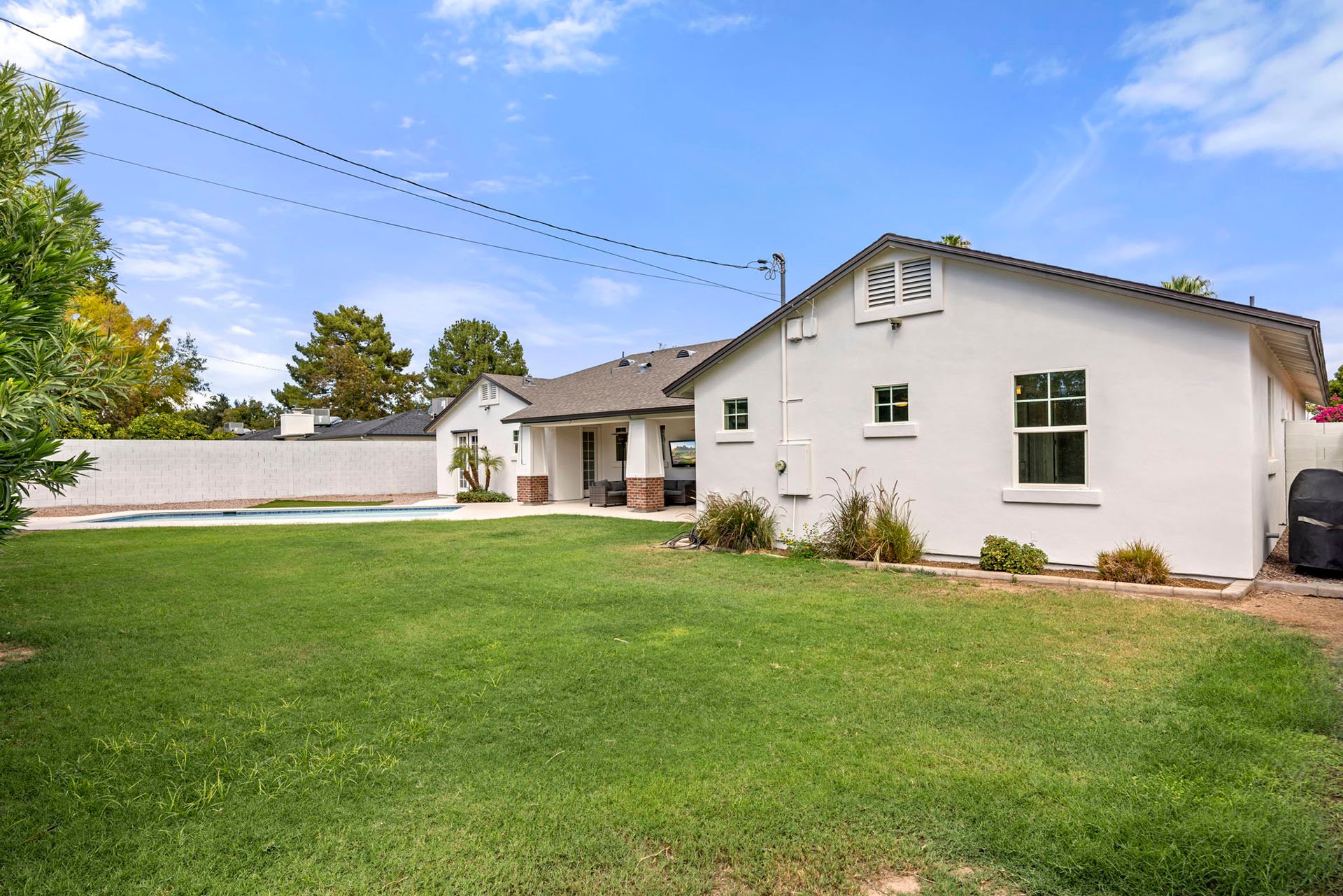 3412 N KACHINA Lane