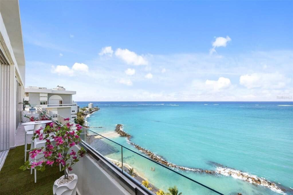 Beachfront penthouse at 3307 Ave Isla Verde, Carolina, Puerto Rico