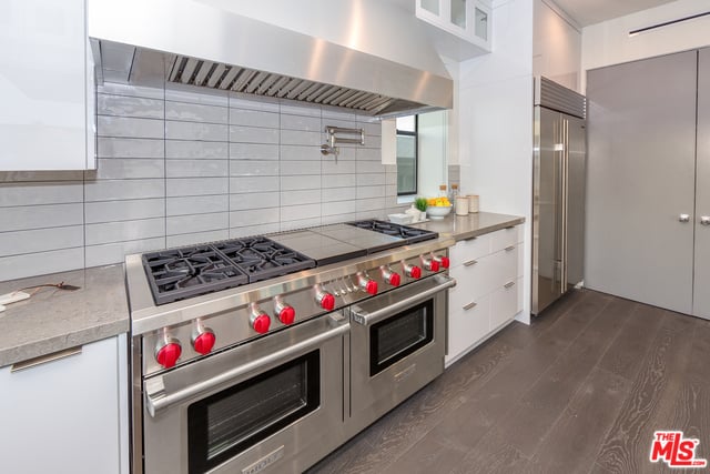 1940 S Bedford St, #1