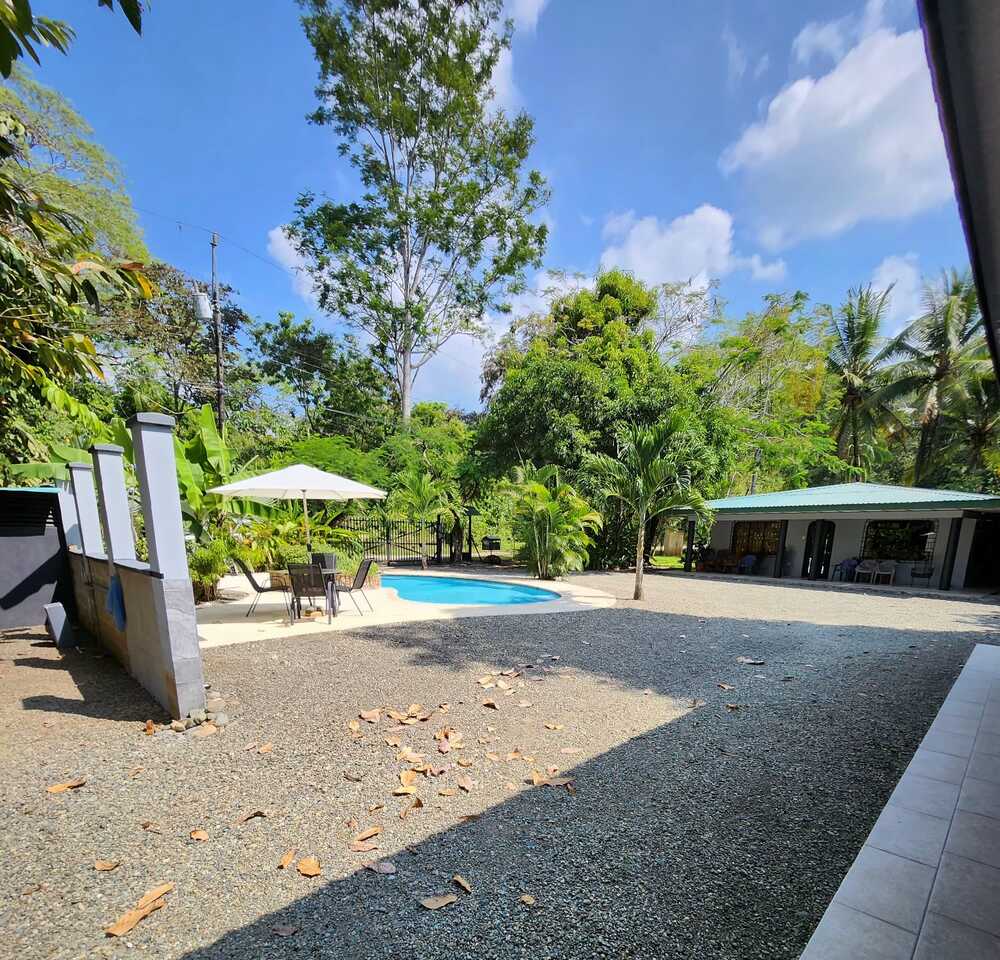 Beach estate with a main house, 3 rentals, and pool