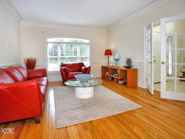 25 Sconset Dr