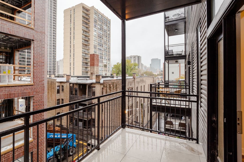 1553 N Wells St (No. 404)