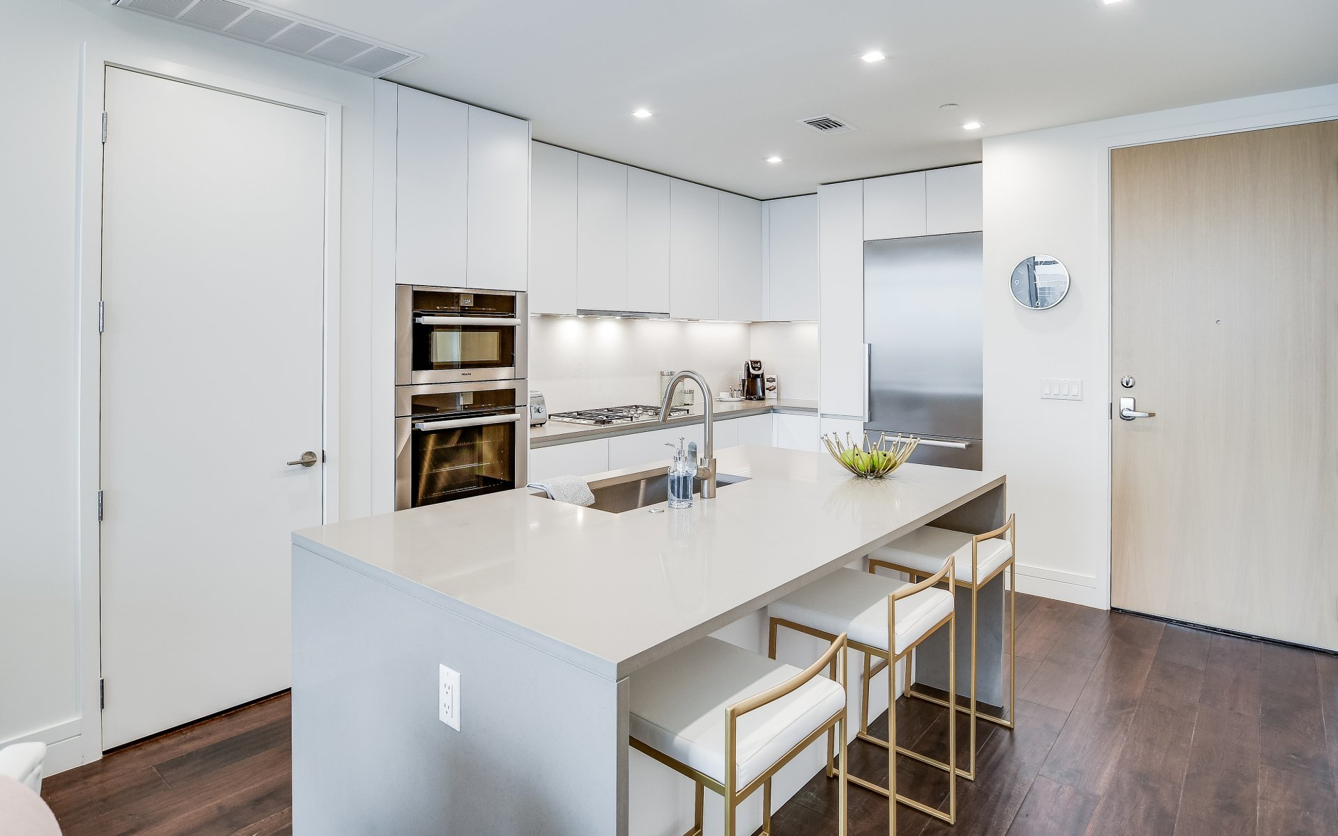 Fifth & West, #1702