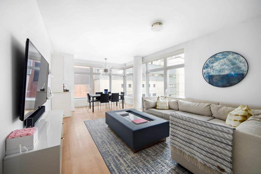 400 East 67th Street Unit 5G