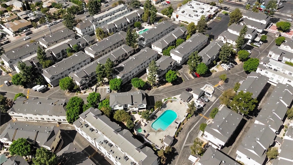 11150 Glenoaks Blvd #97