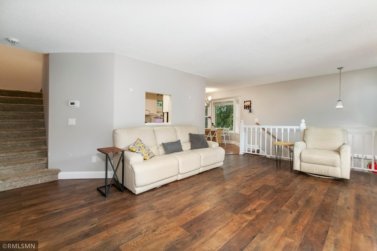 14271 Empire Ct