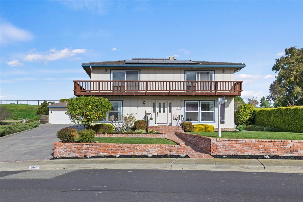 2840 Waverley Way