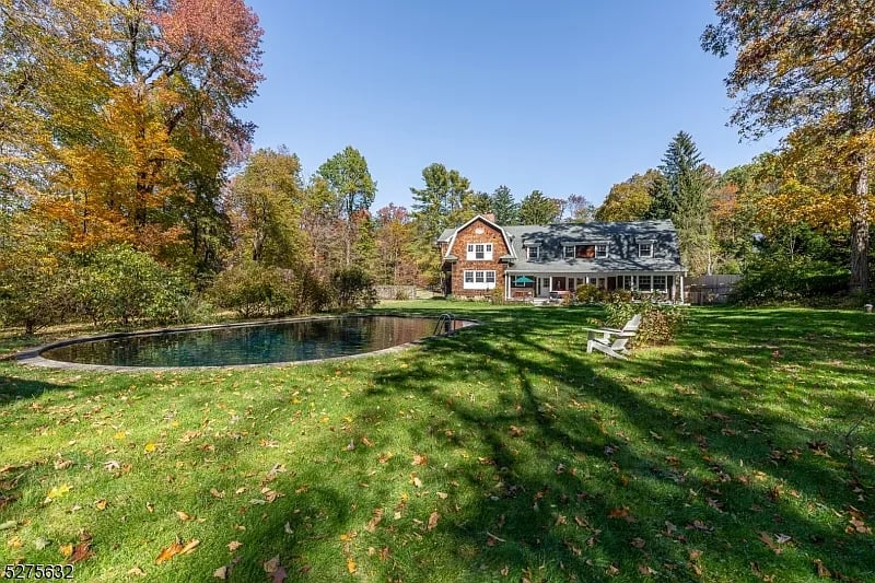 78 Dryden Rd
