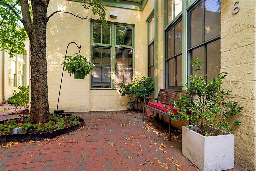 201 Brookline St UNIT 6