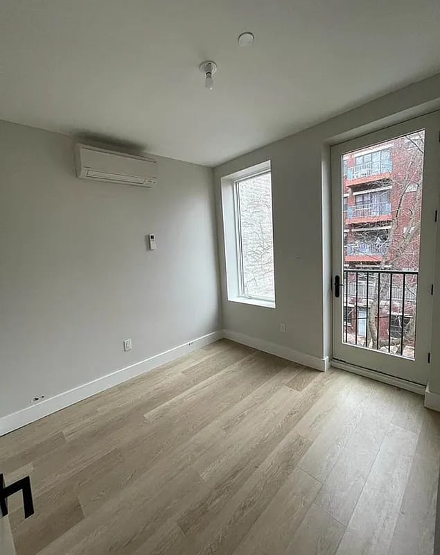 727 De Kalb Avenue 3A