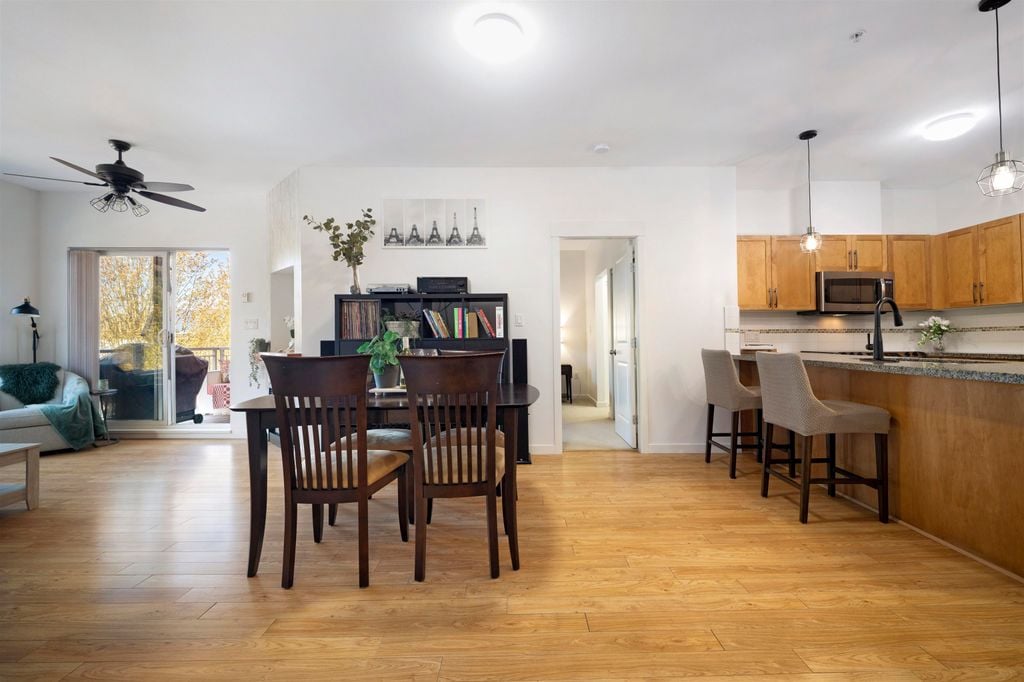 12350 Harris Rd, #323