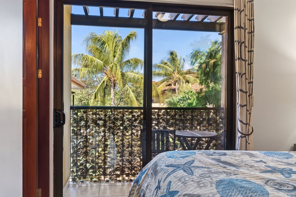 The Oaks #21 | Top-Floor, Turnkey Condo Minutes from Tamarindo