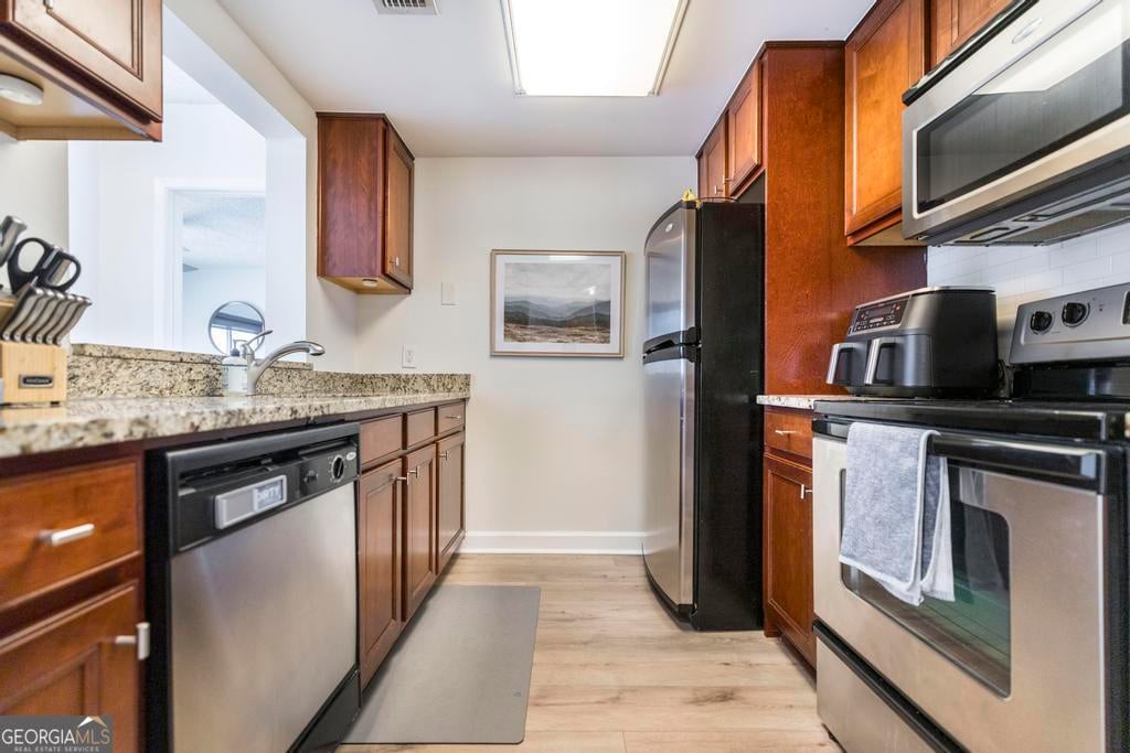 1280 Peachtree St NW #2412