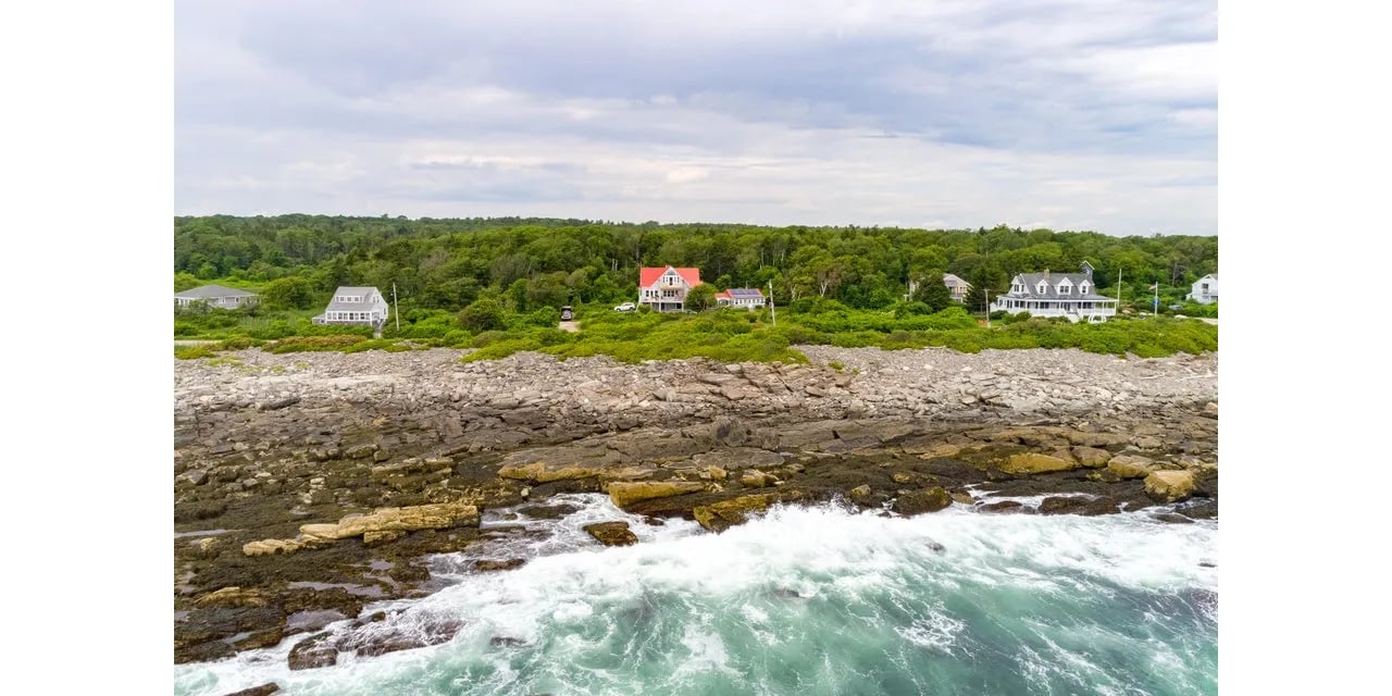 New Listing! 24 Edwards Street, Portland, ME 04108 – $425,000