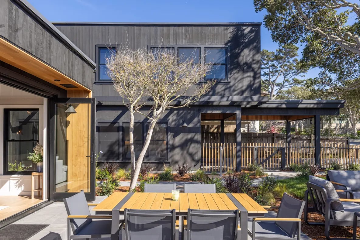 Onyx House