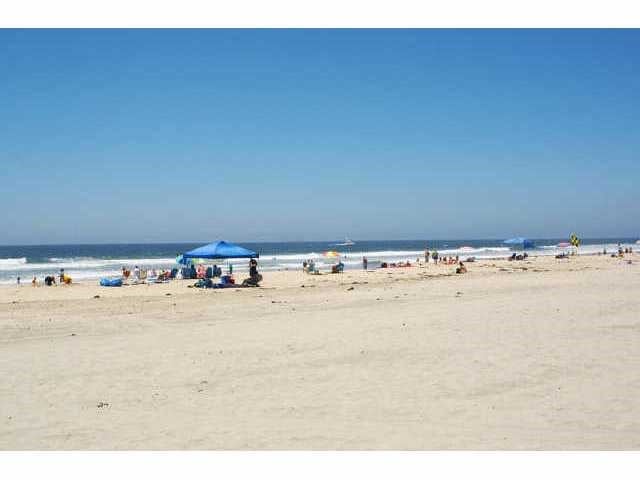 3921 Ocean Front Walk