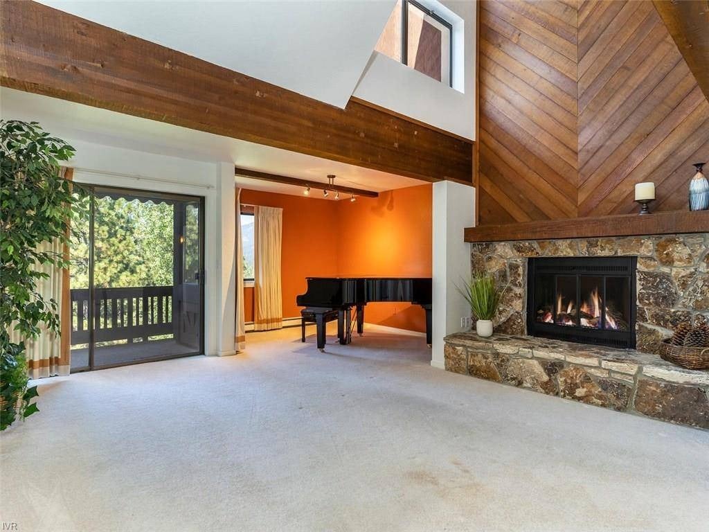 New Listing: 335 Ski Way #310