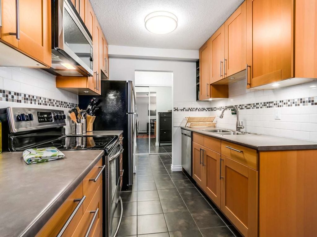 131 W 4th St, #309