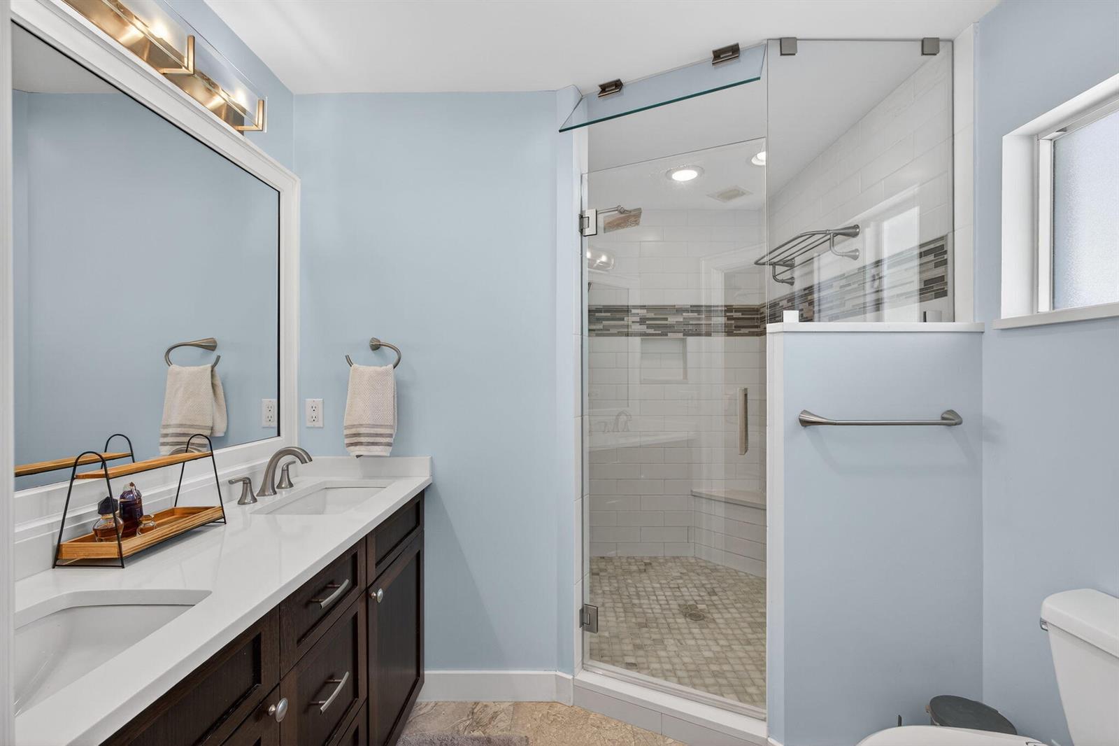 908 Penn Trail